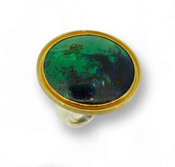 Ring in Silber,einem runden Malachit-Azurith Stein, in 900 Gold gefasst.